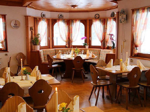 Berghotel und Restaurant Kräuter Chalet Furtwangen Exterior foto